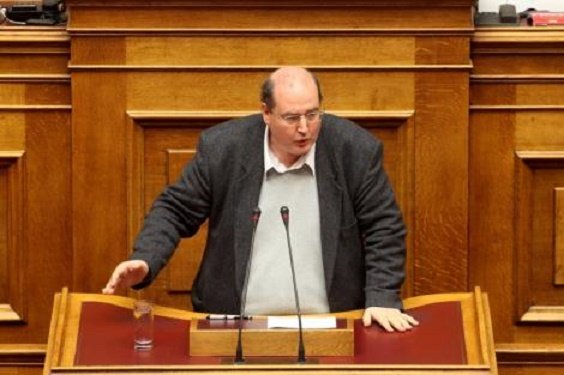 Απάντηση Νίκου Φίλη στα περί στρατιωτικών λυκείων Απάντηση Νίκου Φίλη στα περί στρατιωτικών λυκείων